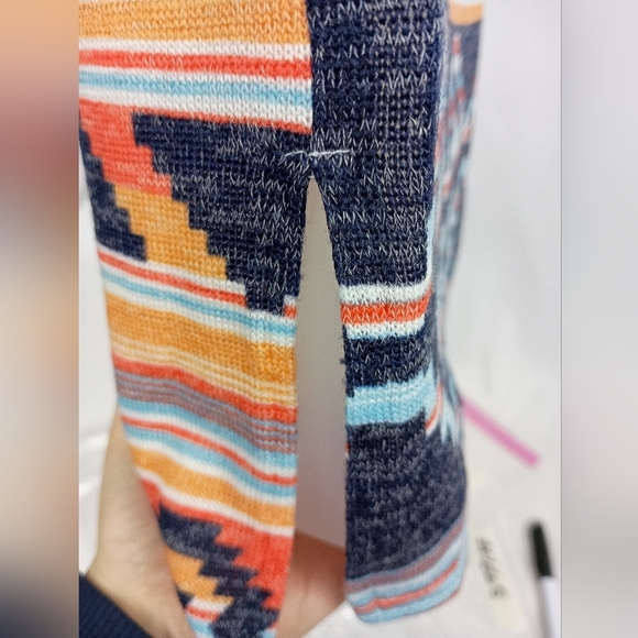 2/$30 Colorful Western Sleeveless Patchwork Knit Hooded Cardigan (#1,290) - Picture 4 of 9